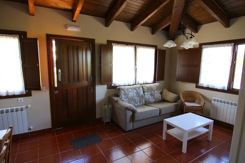 Apartamentos Rurales Senda Costera Hontoria Quarto foto